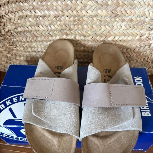 Birkenstock Shoes - Birkenstock Kyoto Taupe Suede Sandals